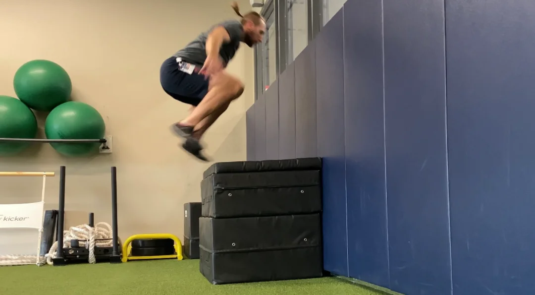 Title image for Improving Rowing With Plyometrics